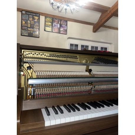 Yamaha LU-101 : 2350 € TTC